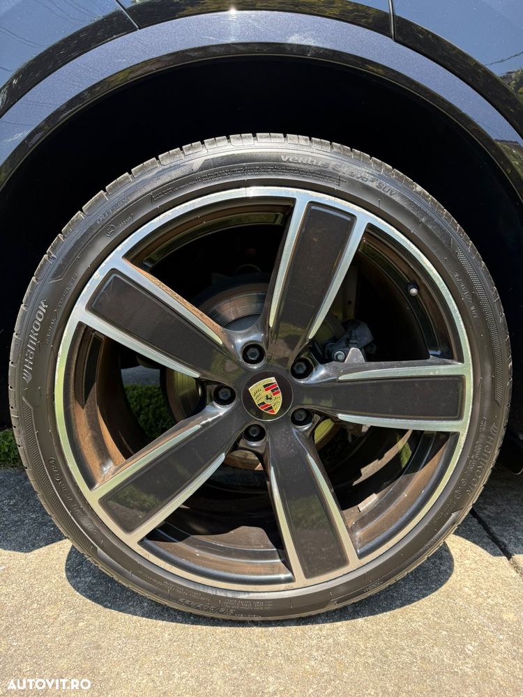 Porsche Cayenne Standard - 33
