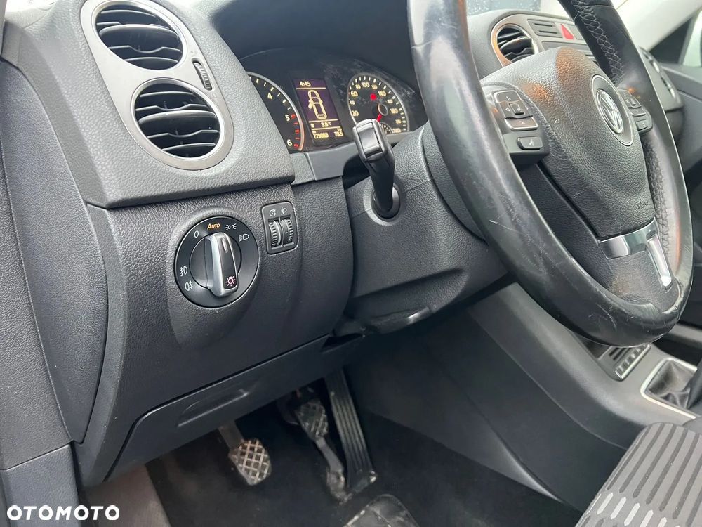 Volkswagen Tiguan - 15