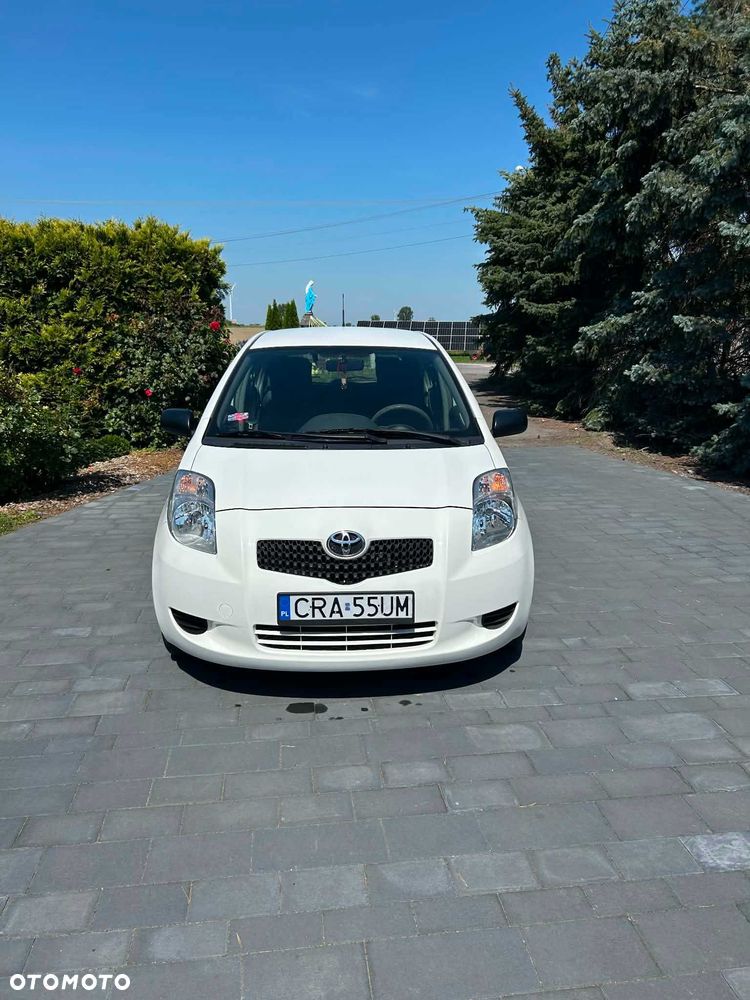 Toyota Yaris - 3