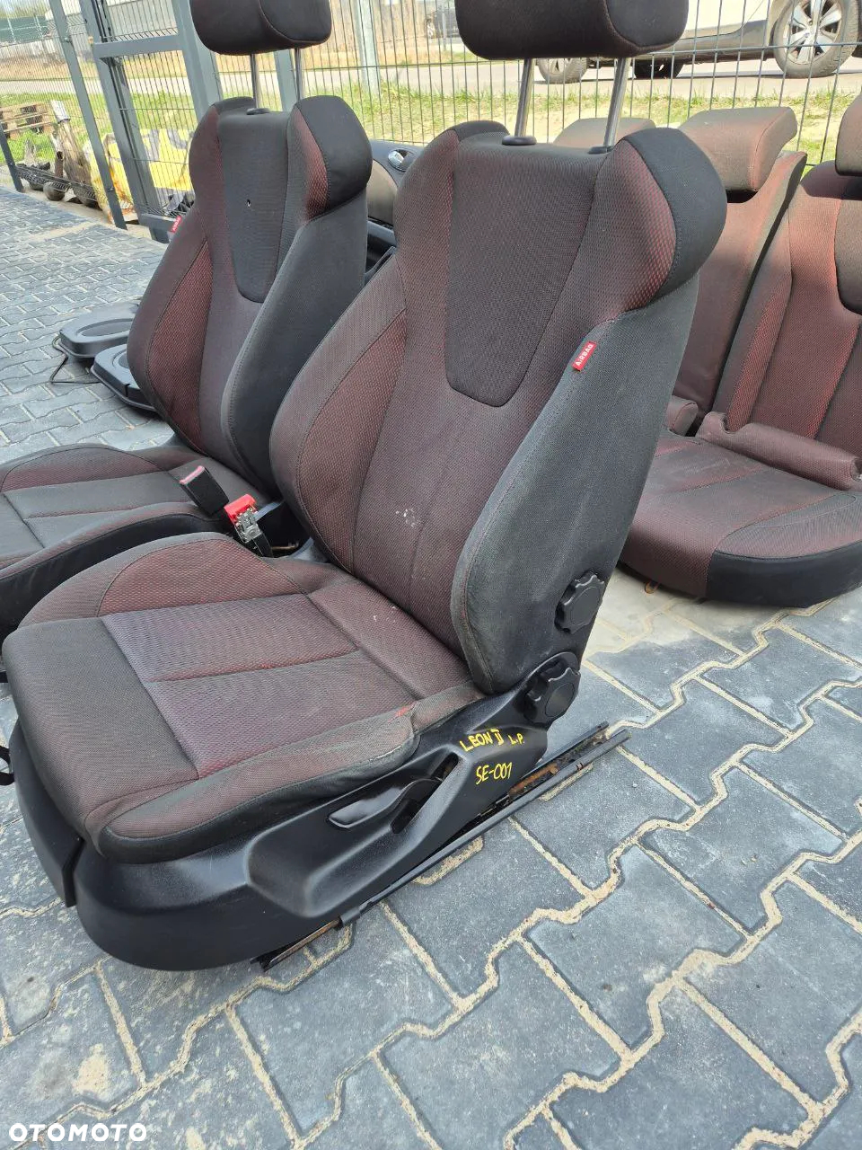FOTEL, KANAPA / BOCZEK DRZWI SEAT LEON II - 3