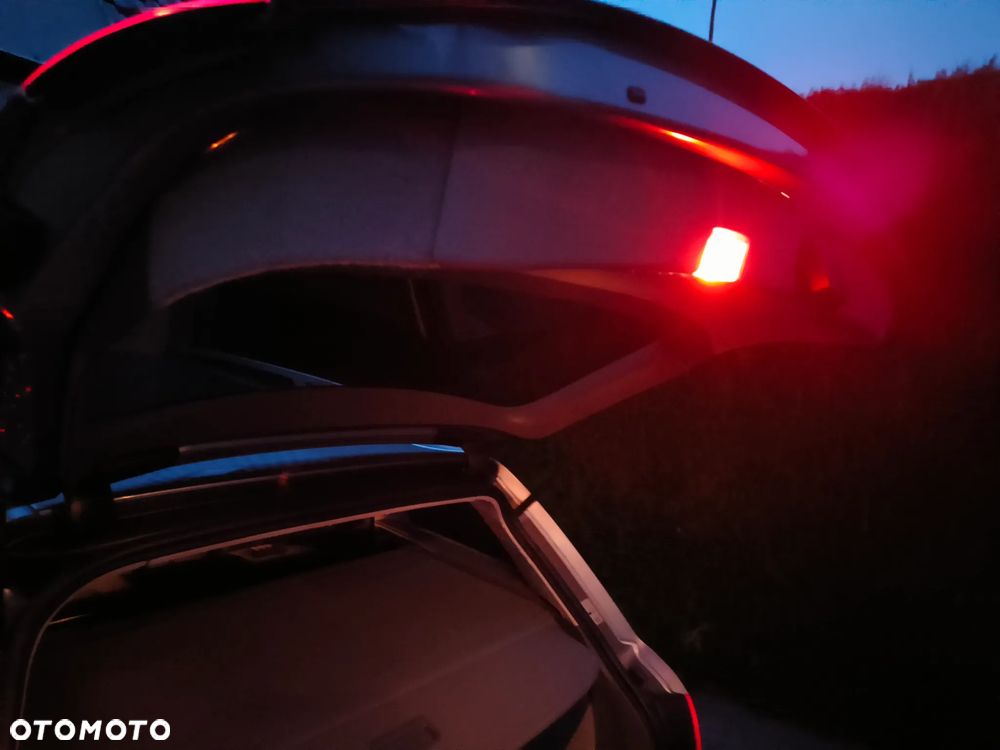 Audi A4 Avant - 10