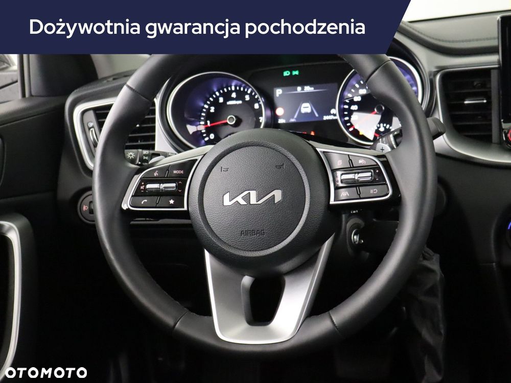 Kia XCeed - 21