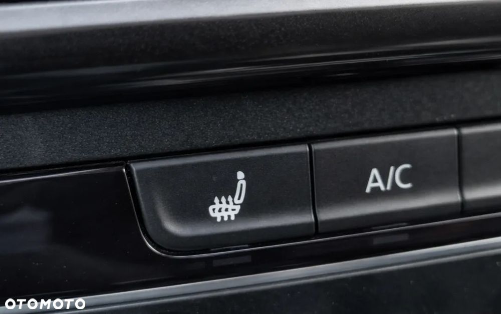 Volkswagen Golf 1.6 TDI (BlueMotion Technology) DSG Comfortline - 18