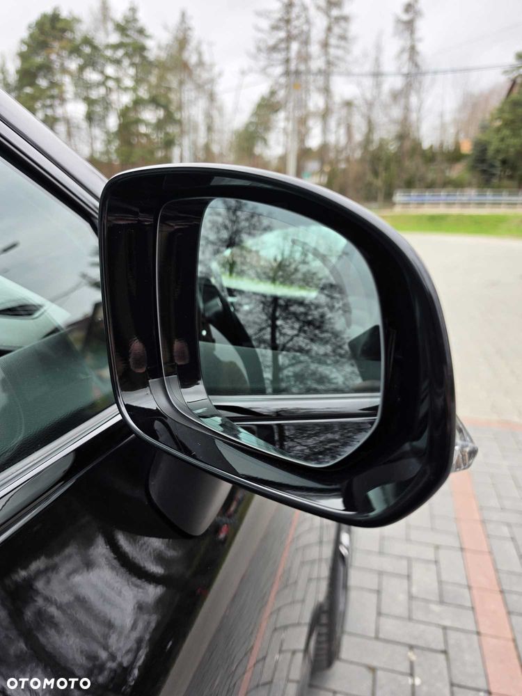 Volvo XC 60 B4 D Geartronic RDesign - 12