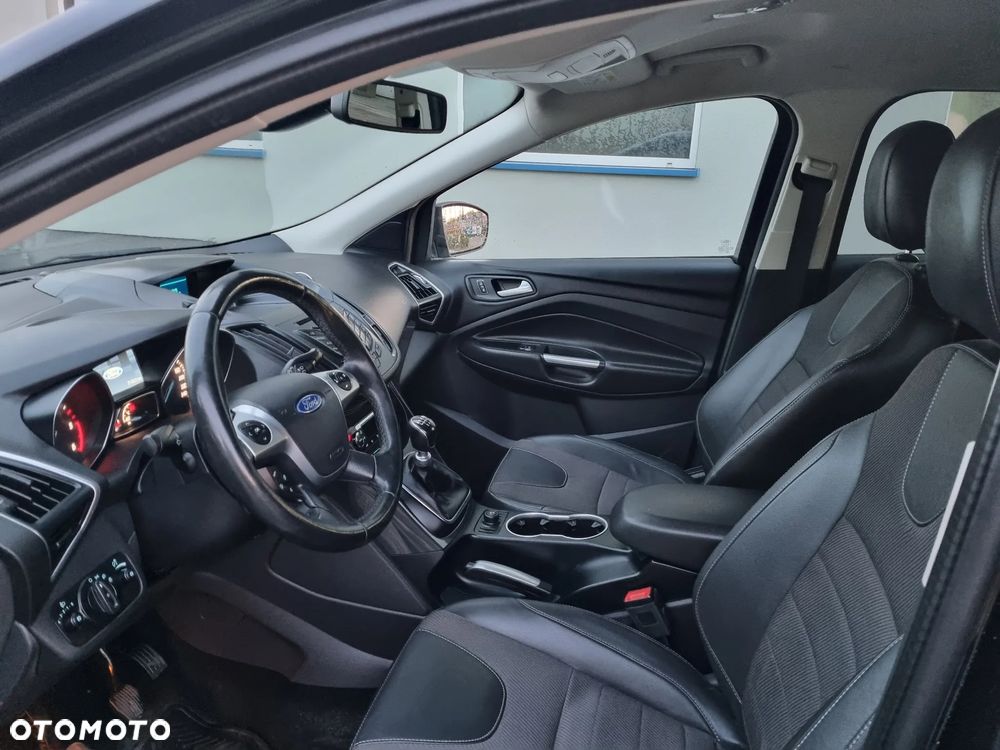 Ford Kuga 2.0 TDCi 4x4 Titanium - 19