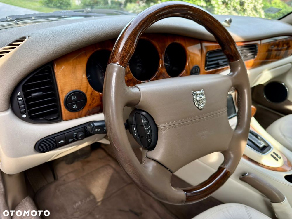 Jaguar XJ Sovereign 4.0 - 37