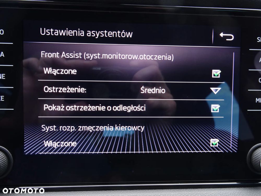 Skoda Karoq 1.5 TSI Ambition - 22