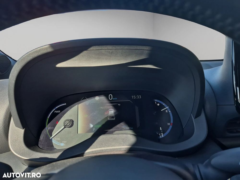 Toyota Yaris Cross - 14