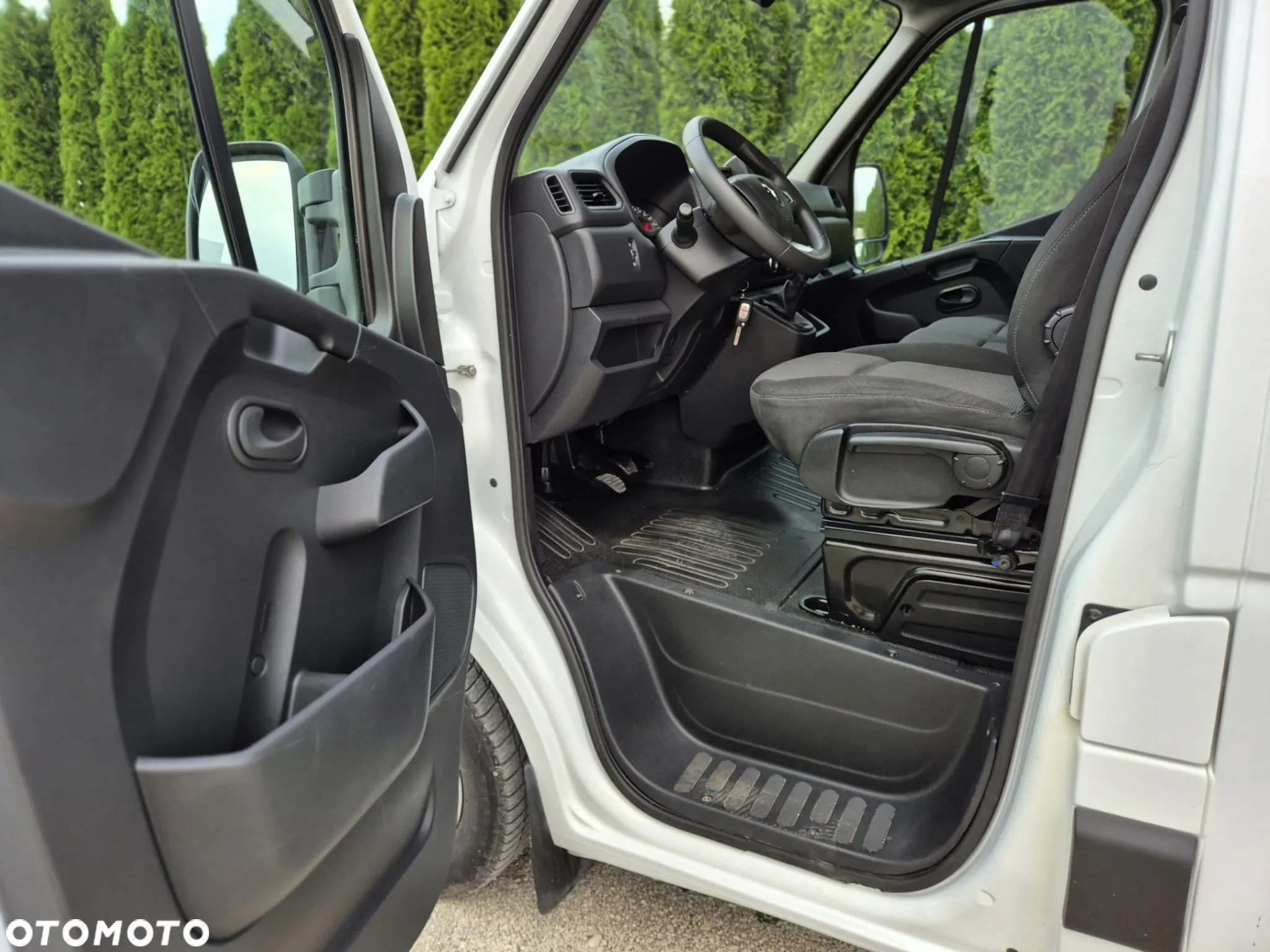 Renault Master 2.3 150KM - 6