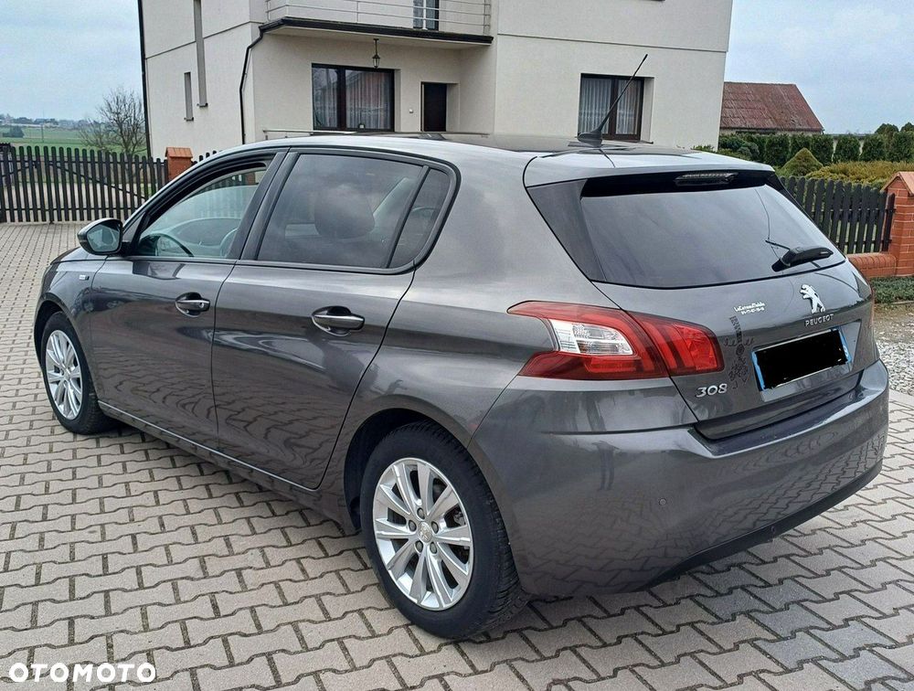 Peugeot 308 - 4