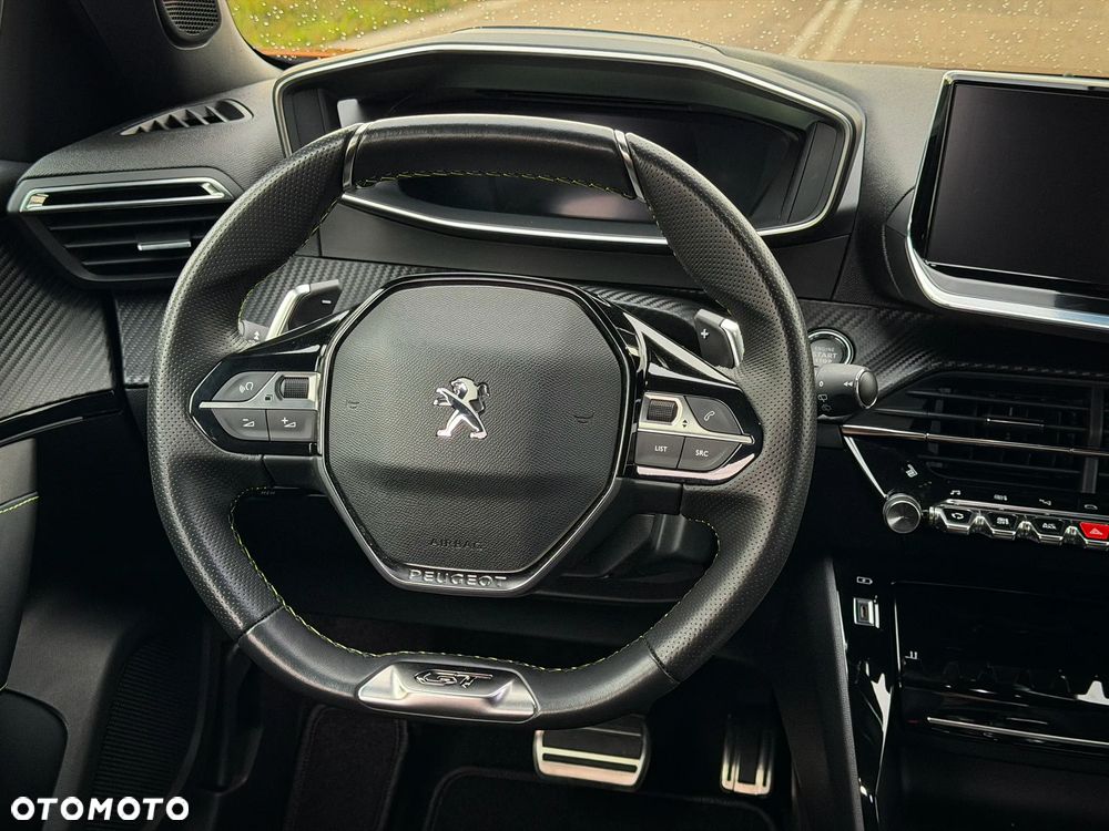 Peugeot 2008 1.2 PureTech GT S&S EAT8 - 21