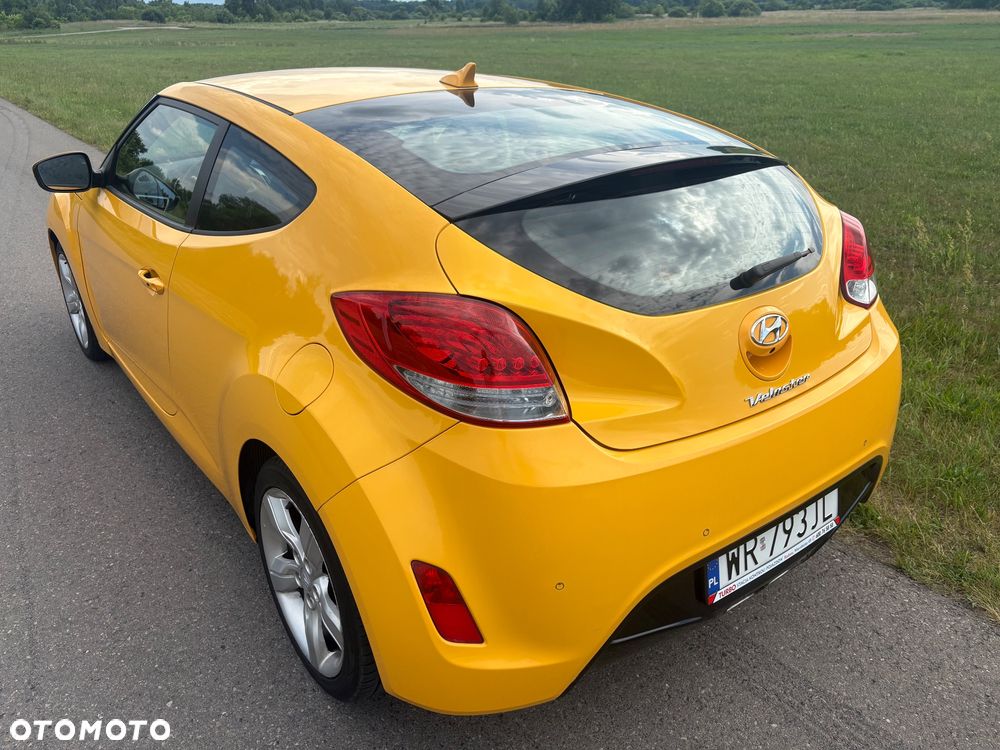 Hyundai Veloster 1.6 GDI Premium - 9