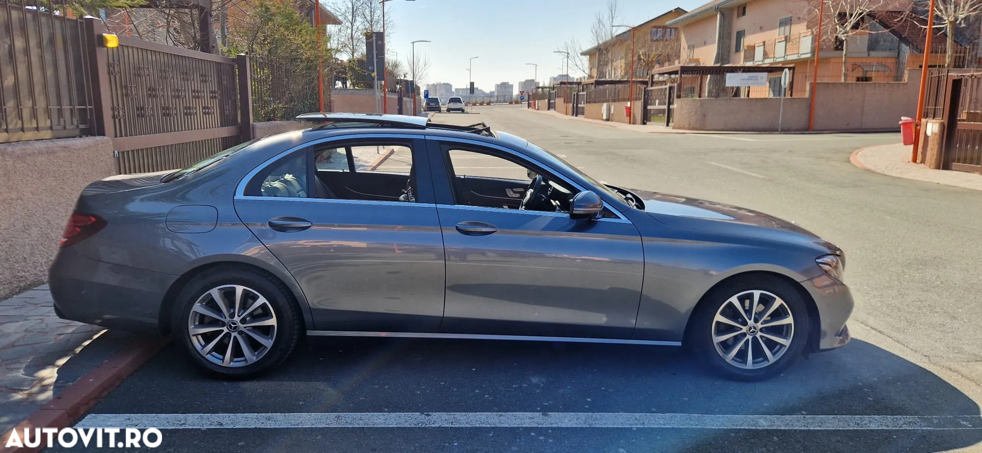 Mercedes-Benz E 200 d Aut. - 3