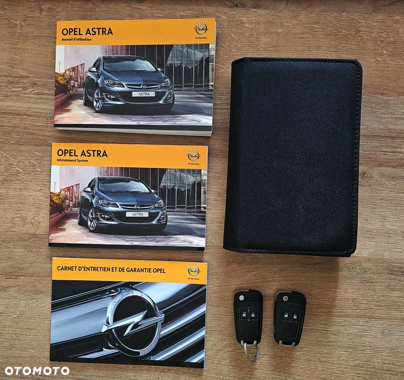 Opel Astra 1.4 Turbo - 39