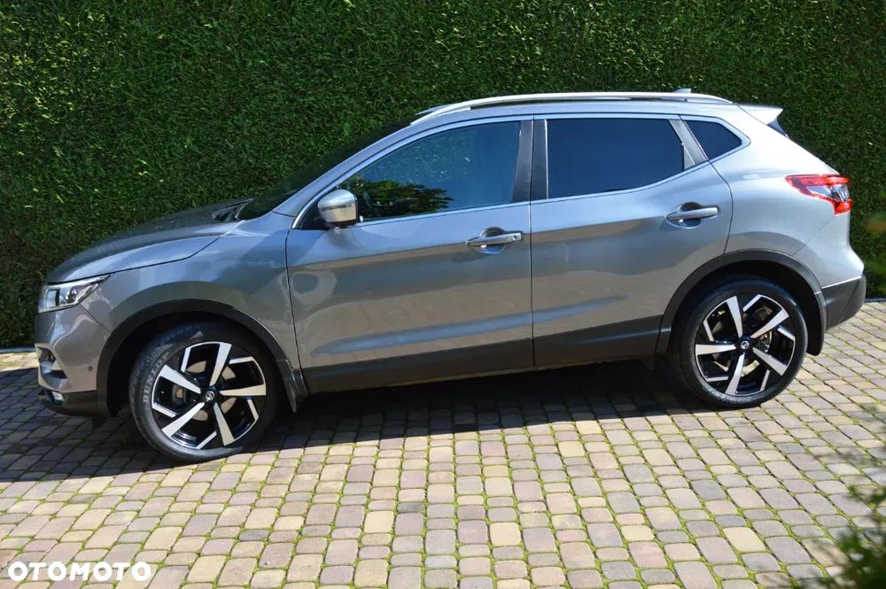Nissan Qashqai 1.3 DIG-T DCT TEKNA+ - 4