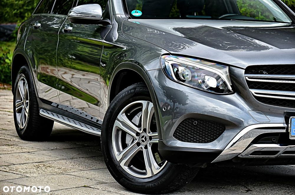 Mercedes-Benz GLC 250 4Matic 9G-TRONIC Exclusive - 10