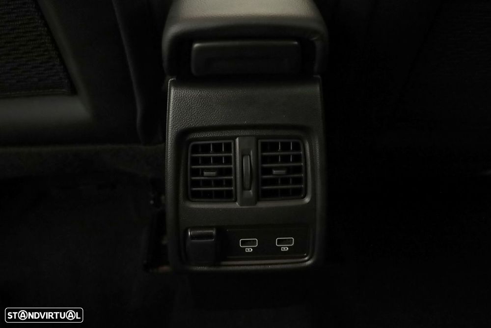Renault Captur 1.0 TCe Techno - 24