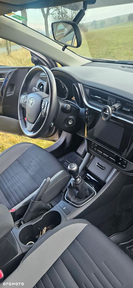 Toyota Auris 1.2 T Dynamic - 14