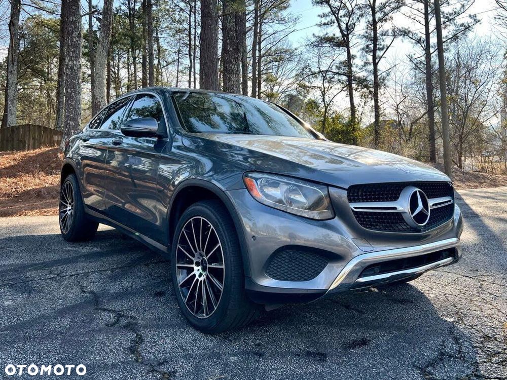 Mercedes-Benz GLC - 1