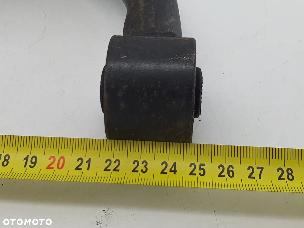 WAHACZ PRZOD GORNY SWORZEN  TGB BLADE 250 - 15