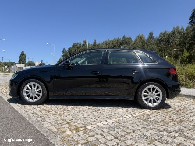 Audi A3 Sportback 1.6 TDI Attraction - 3
