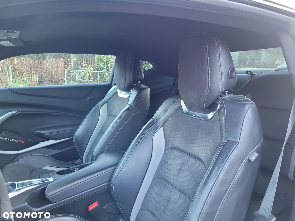 Chevrolet Camaro - 13