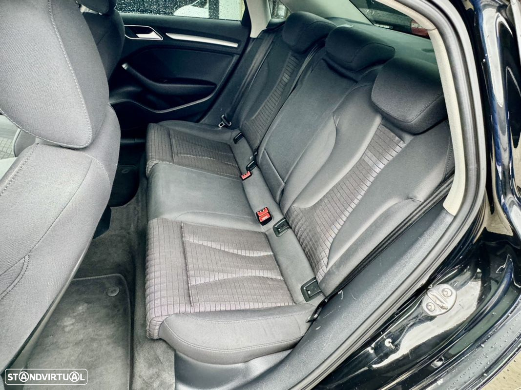 Audi A3 Limousine 2.0 TDI S-line - 50