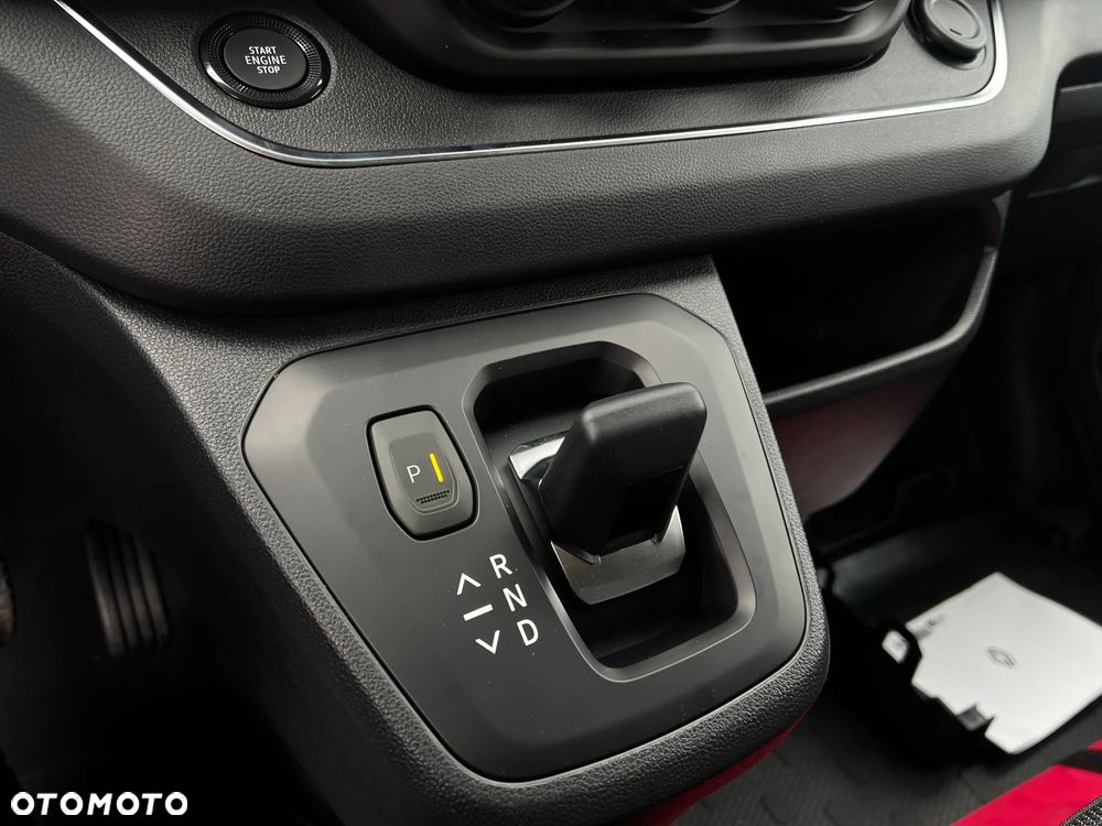 Renault Trafic 2.0 dCi EDC - 12