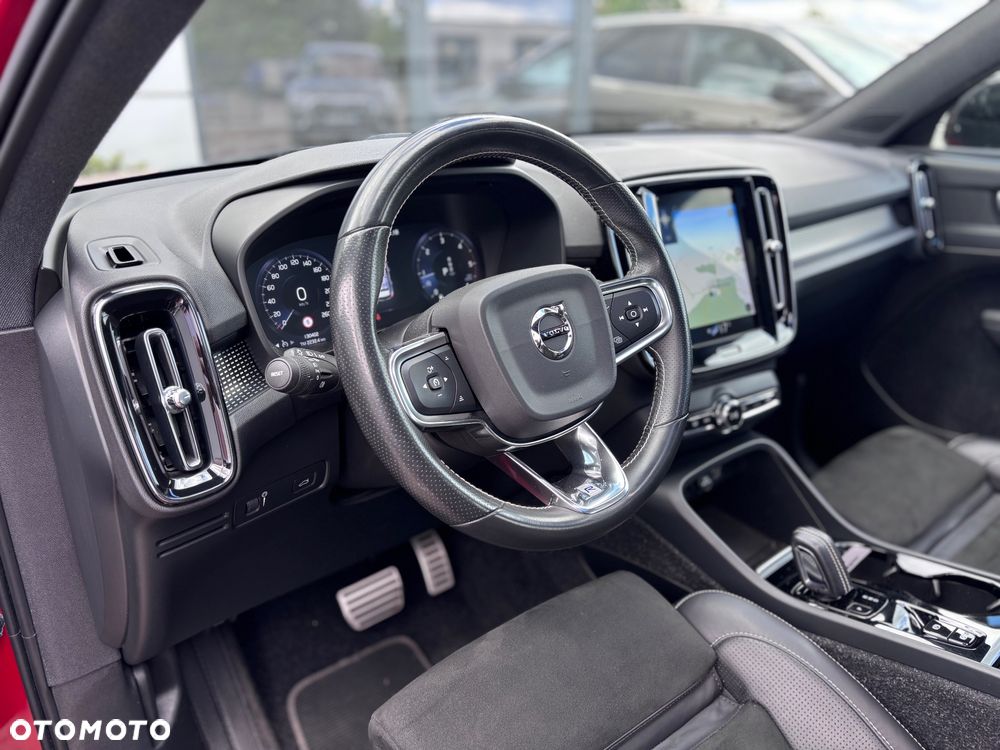 Volvo XC 40 D3 SCR R-Design - 16