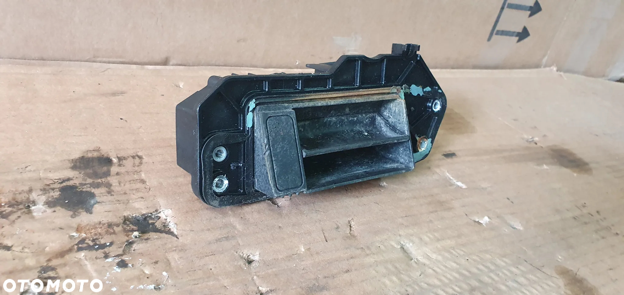 Zamek klapy bagażnika klamka mikrostyk Mercedes E-Klasa W211 A2117400693 - 4