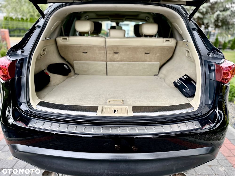 Infiniti FX FX30d S - 10