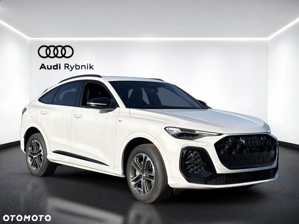 Audi Q5 Sportback - 10