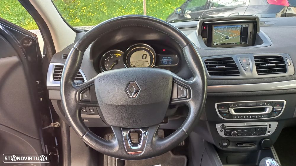 Renault Mégane Coupe 1.5 dCi Limited SS - 8