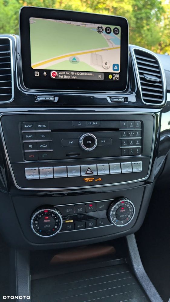 Mercedes-Benz GLS 500 4Matic 9G-TRONIC - 12
