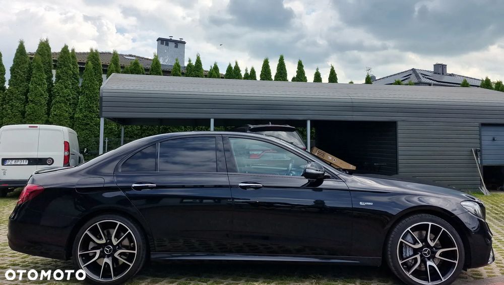 Mercedes-Benz Klasa E 43 AMG 4Matic 9G-TRONIC - 8