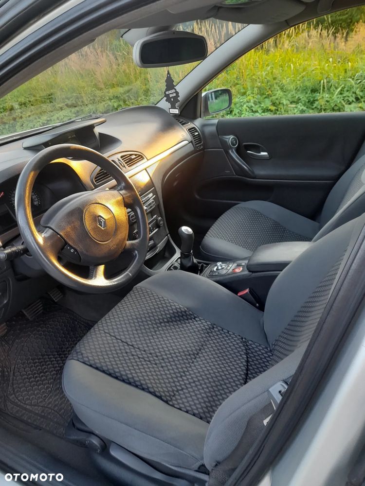 Renault Laguna 1.6 Confort Expression - 4