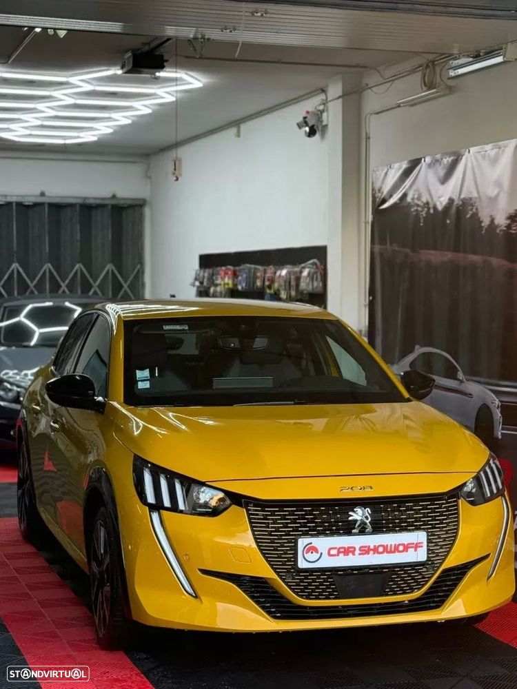 Peugeot e-208 50 kWh GT - 1