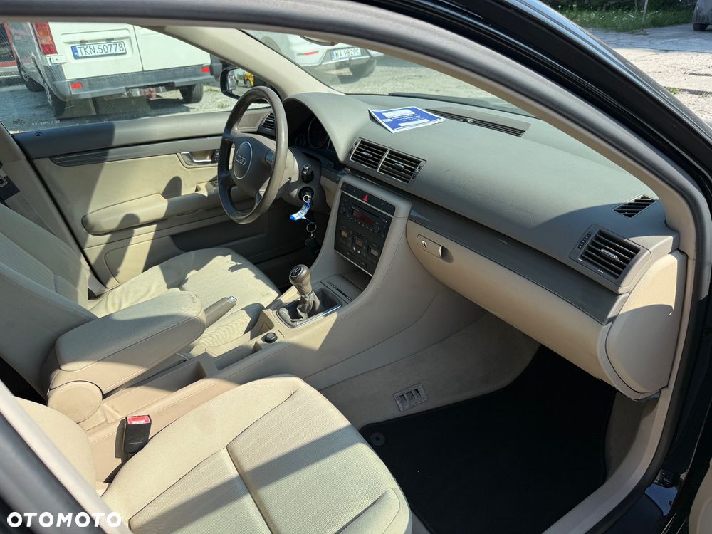 Audi A4 Avant 2 - 6