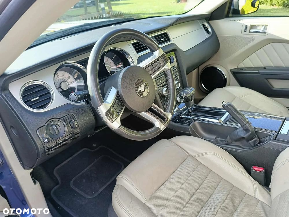 Ford Mustang 4.0 V6 Premium - 29