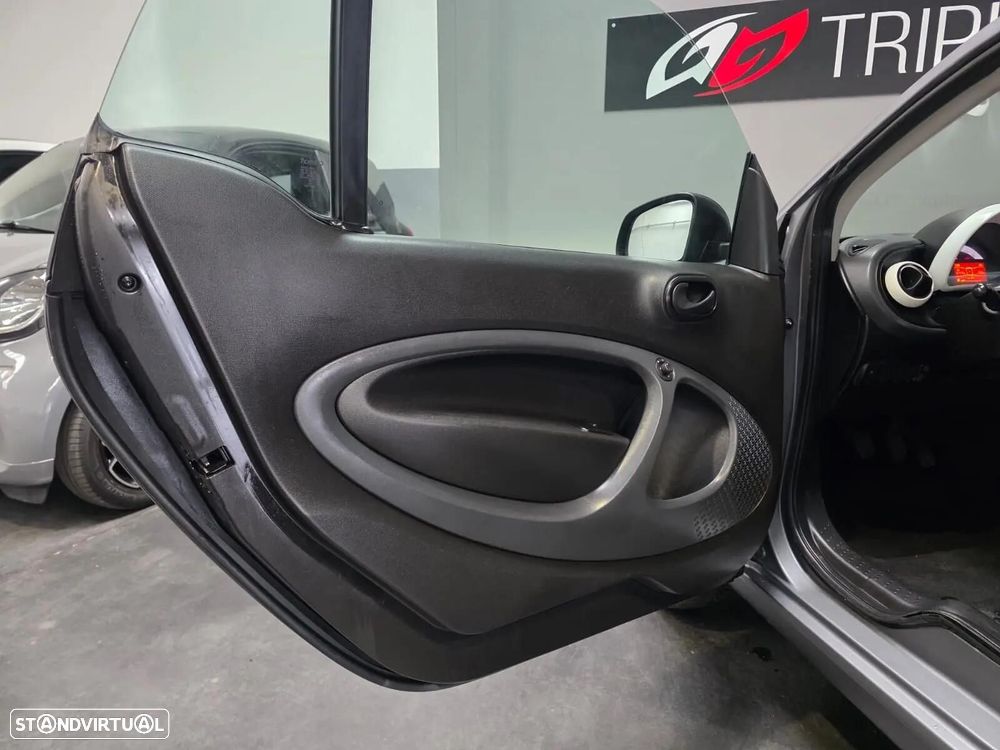 Smart ForTwo Coupé passion - 10