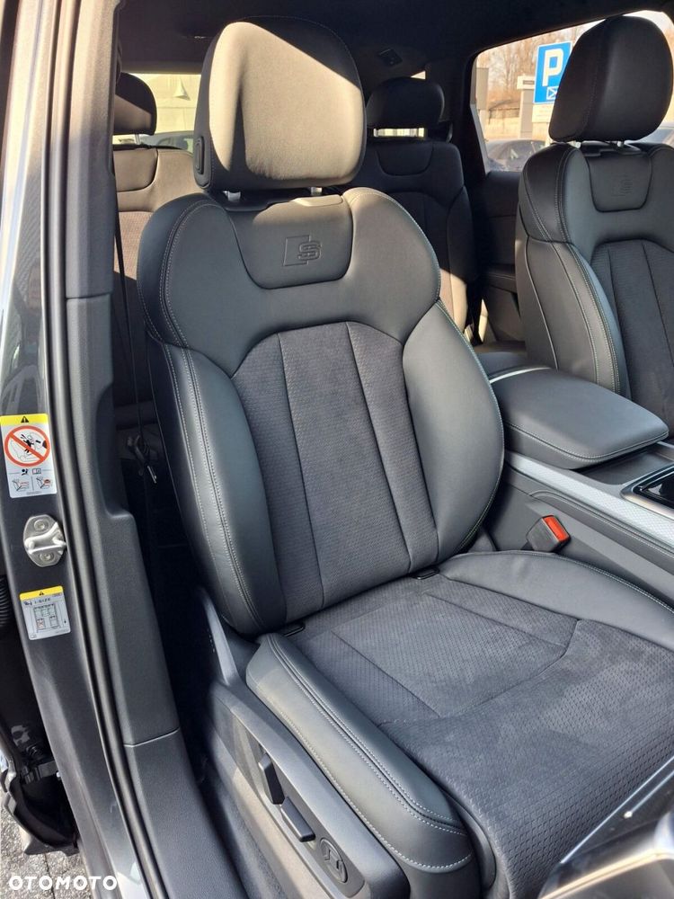 Audi Q7 - 17