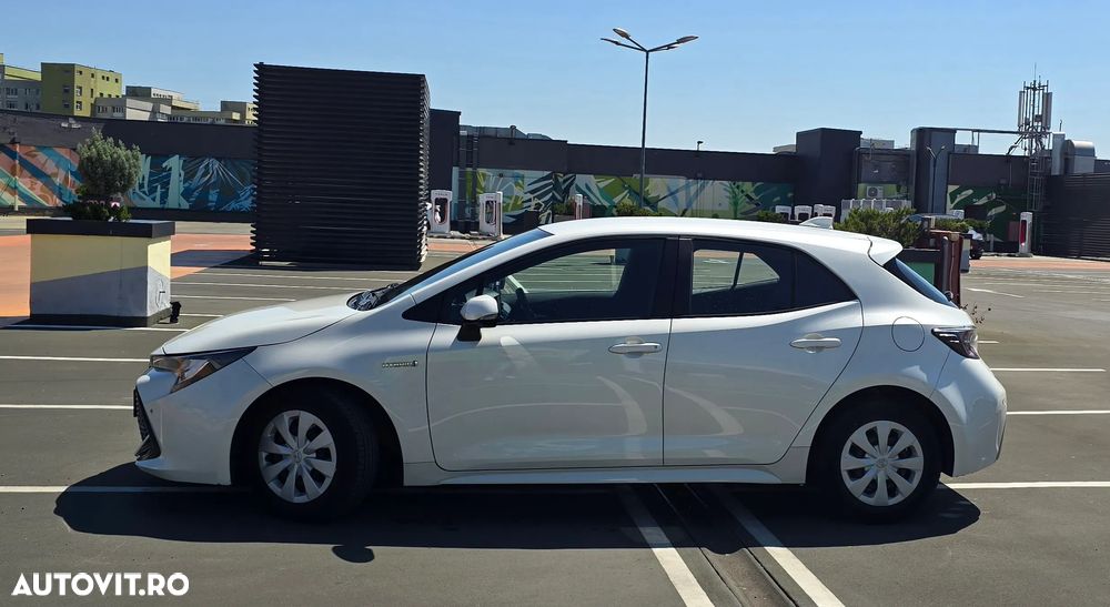 Toyota Corolla - 3