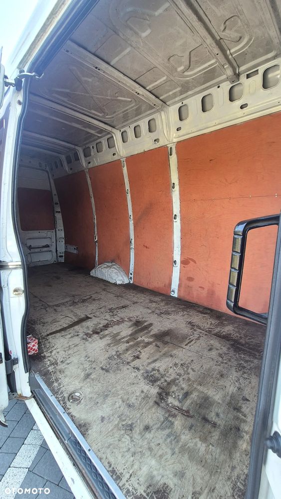 Iveco Daily 35S14 MAXI - 10
