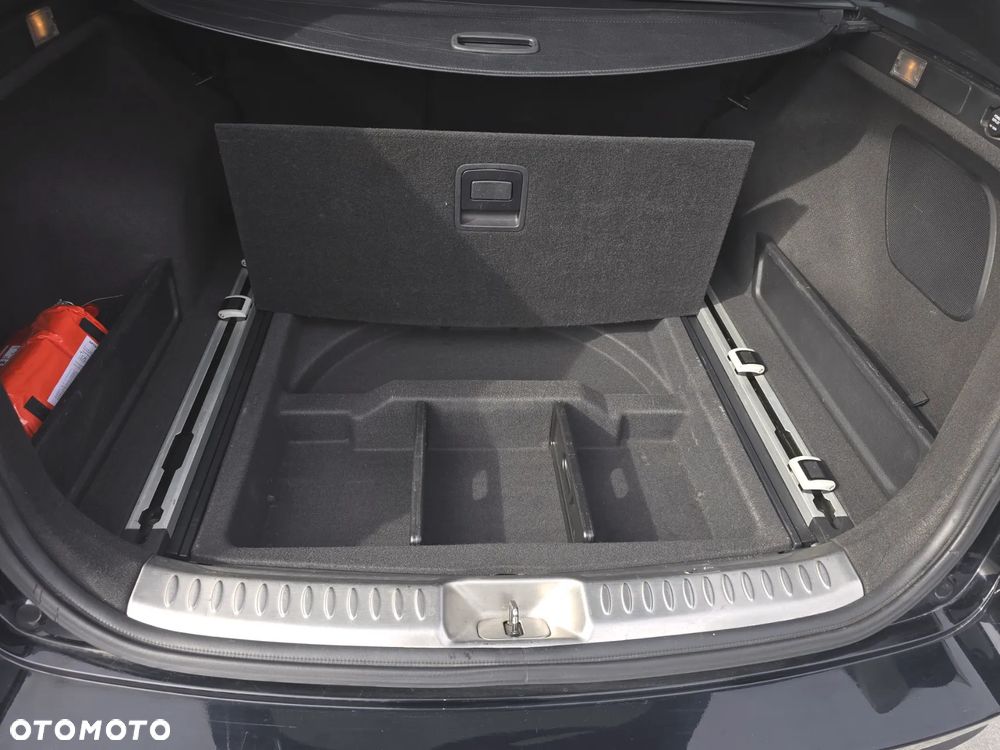 Hyundai i40 Kombi 1.7 CRDi Classic - 12
