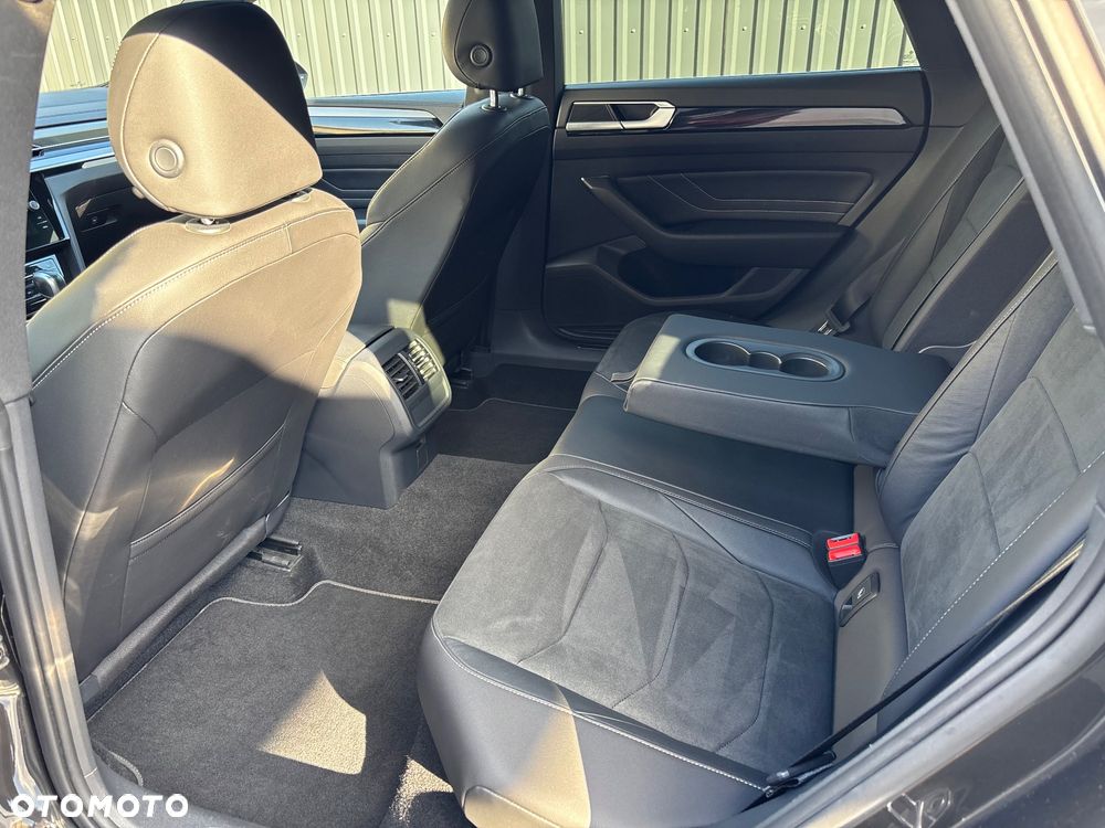 Volkswagen Arteon 1.4 eHybrid OPF DSG R-Line - 26