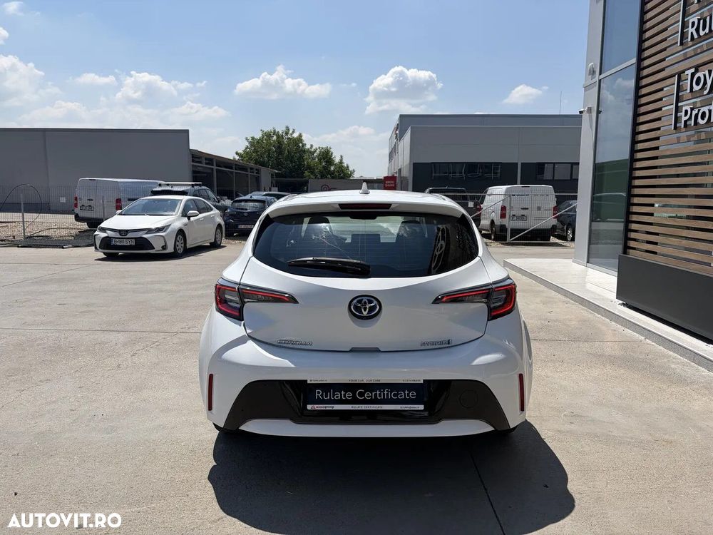 Toyota Corolla - 6