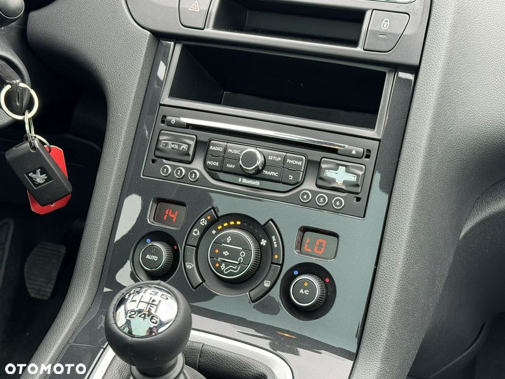 Peugeot 5008 PureTech 130 Style - 35