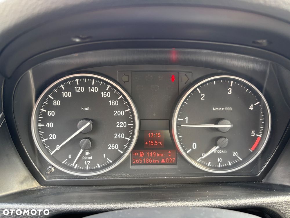 BMW X1 xDrive18d - 8