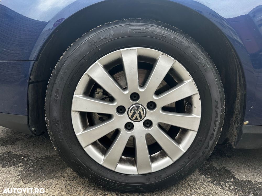 Volkswagen Passat 2.0 TDI Highline DPF - 18