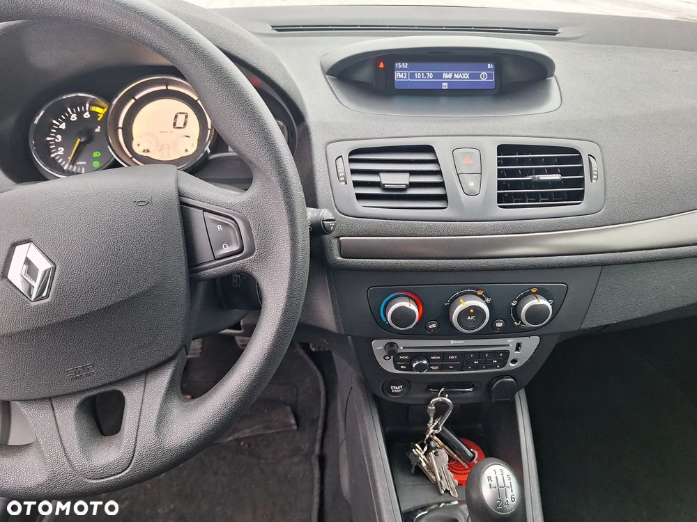 Renault Megane 1.6 16V 110 Dynamique - 13